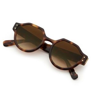 Krewe Astor Sunglasses in Maple
